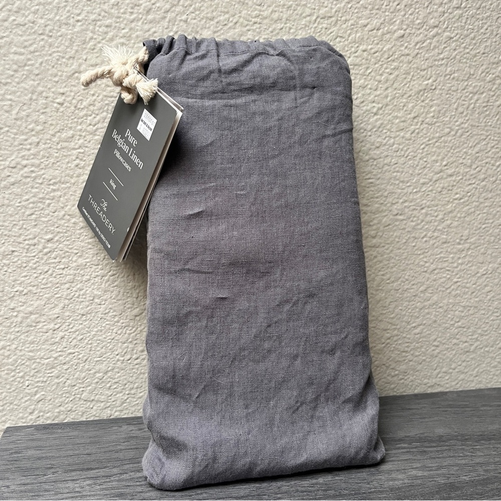 New Bed Bath & Beyond The Threadery Belgian Linen Pillowcases, Gray, King